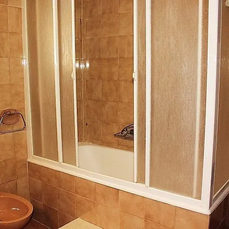 Apartments Daniela 867 شقة روفينج